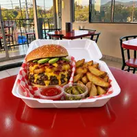 Hamburguesa Premium — Hamburguesas de Que Fue Sushi en Tijuana