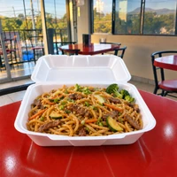 Yakisoba de Res — Platillos de Que Fue Sushi en Tijuana